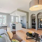 Apartamento Casa Grey, 2 Bedrooms 2 Bathrooms Lucca