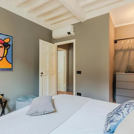 Apartamento Casa Grey, 2 Bedrooms 2 Bathrooms Lucca