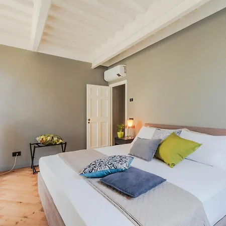 Casa Grey, 2 Bedrooms 2 Bathrooms Appartement Lucques