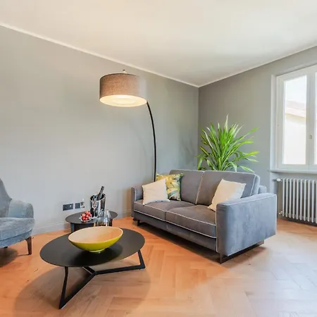 Appartement Casa Grey, 2 Bedrooms 2 Bathrooms Lucques