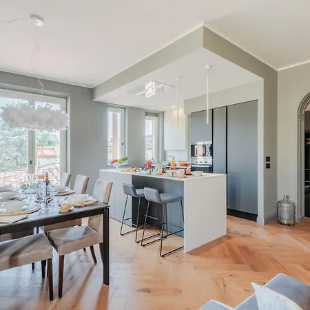 Casa Grey, 2 Bedrooms 2 Bathrooms Lucques